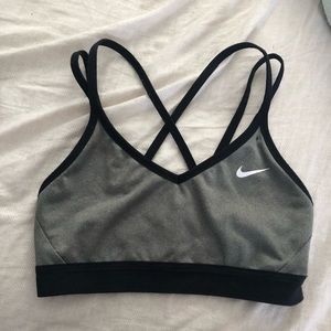 XS Nike sports bra